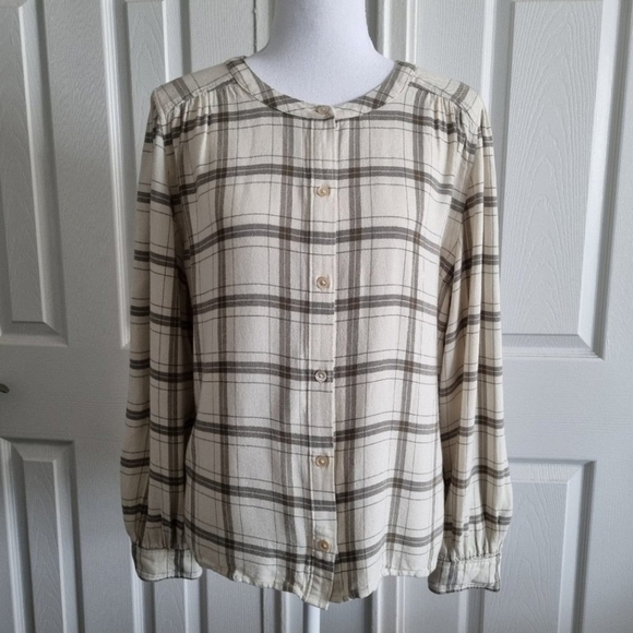Aritzia Wilfred Free Calla Button-Up Shirt M - Picture 1 of 9